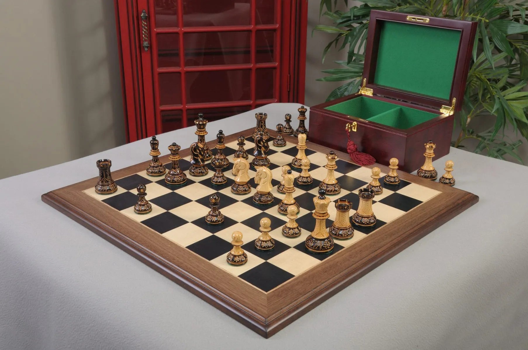 The Burnt Dubrovnik Series Chess Set and Board Combination 3.875