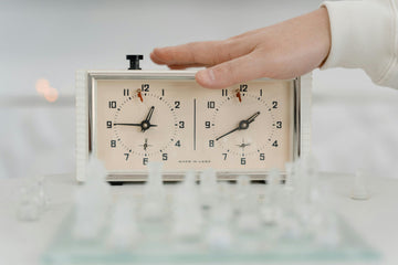 Chess Clock - Pexels - Tima Miroshnichenko