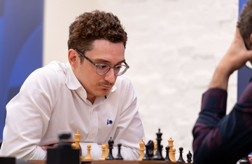 The 2026 Sinquefield Cup Official Series Chess Pieces - DGT-Enabled