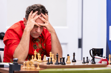 The 2026 Sinquefield Cup Official Series Chess Pieces - DGT-Enabled