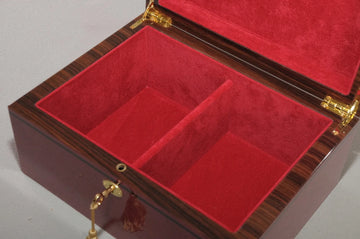 Signature Premium Chess Box - Redwood Burl