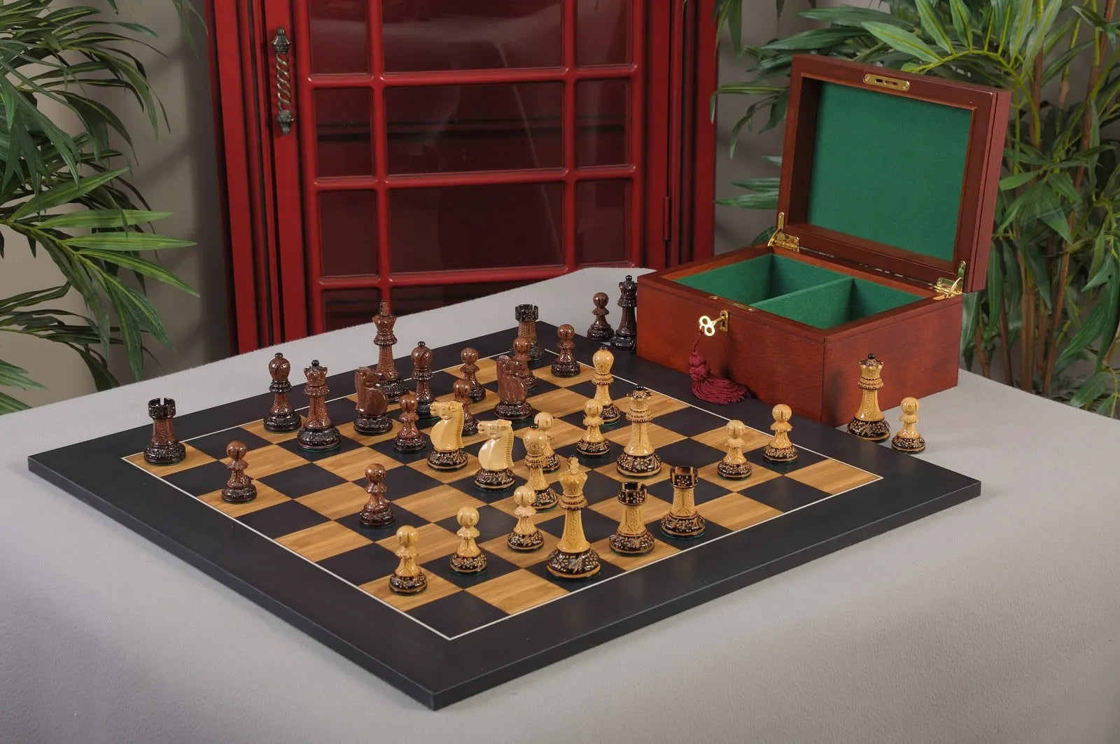 The Burnt Golden Rosewood Reykjavik II Series Chess Set, Box, & Satin ...