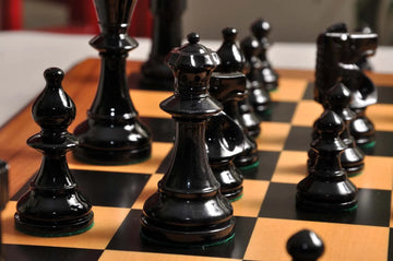 The Liberty Series Chess Pieces - 4.0