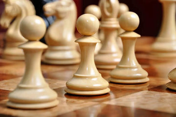 The Supreme Collector Series Luxury Chess Pieces - 4.4