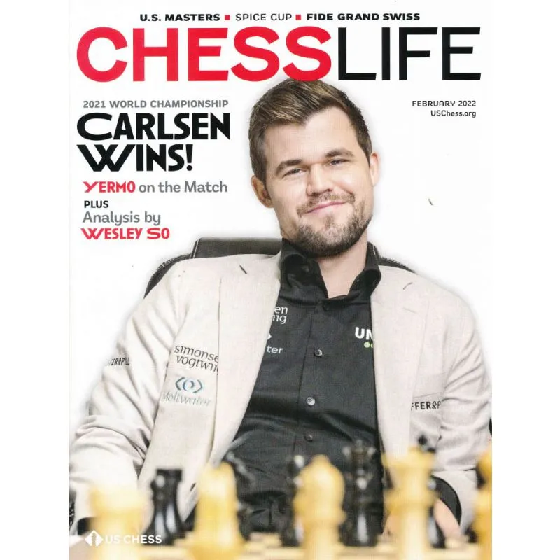 Medium Exclusive Analysis Chess Set with Case