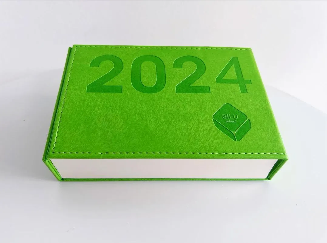 CLEARANCE - Chess 2024 Day-to-Day Calendar - A Year of Chess Puzzles