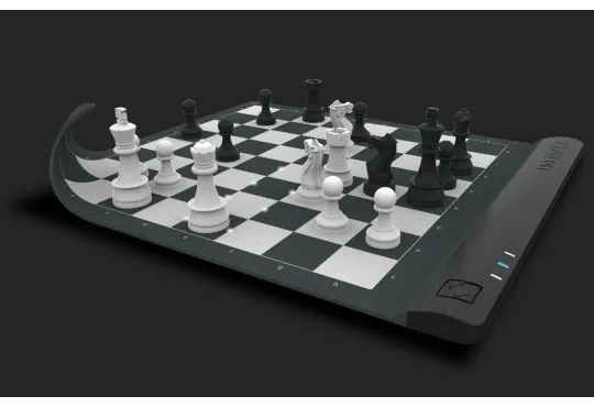 Square Off Pro Chess Computer