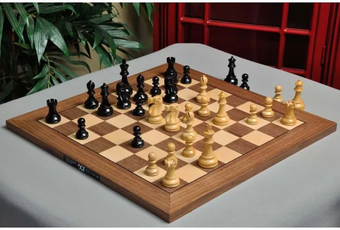 Automated Chess Board Plays You